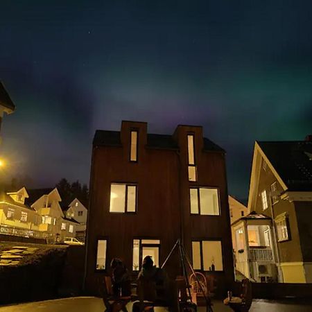 Modern Villas In Plush Town Tromsø Exterior foto